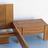Regain solid elm bed