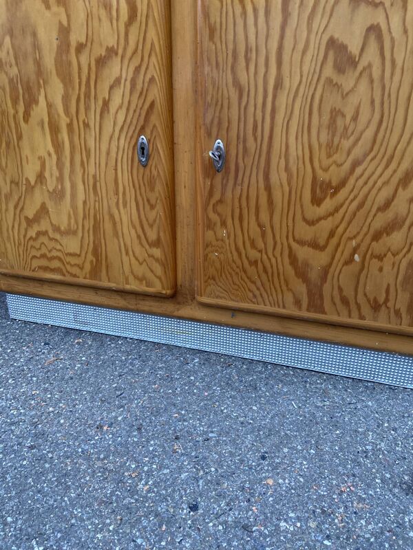 Buffet bas mado en pitchpin vintage 1950