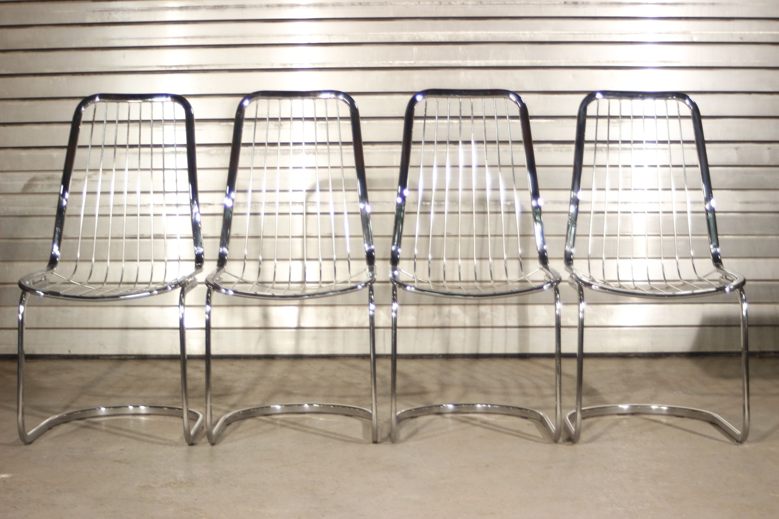 Lot de 4 chaises de salle à manger en tige d'acier chromé par Gastone Rinaldi, Italie 1970s
