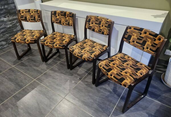 Lot de 4 chaises traineau Baumann, années 1970