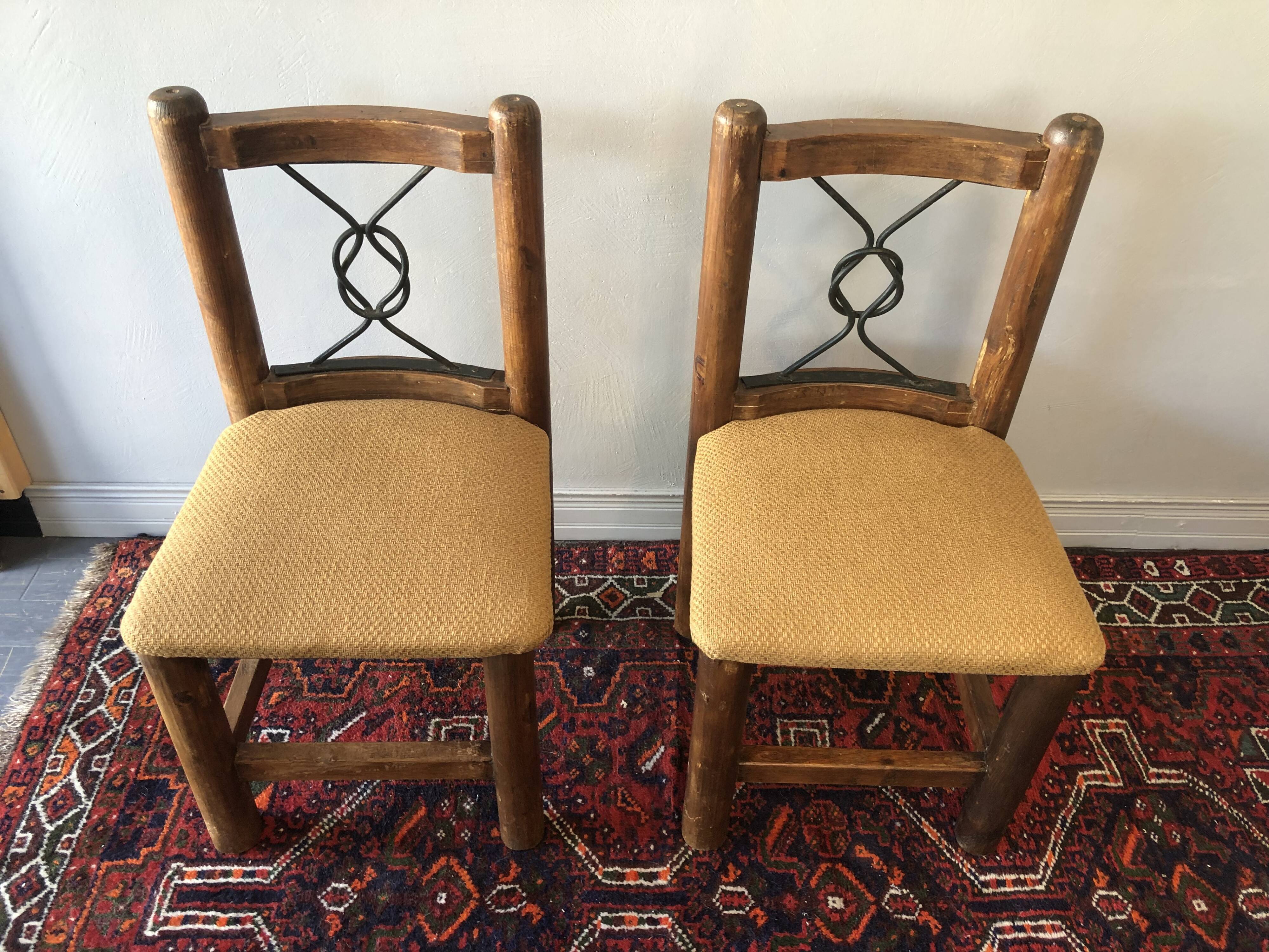 Duo of chairs brutalist style