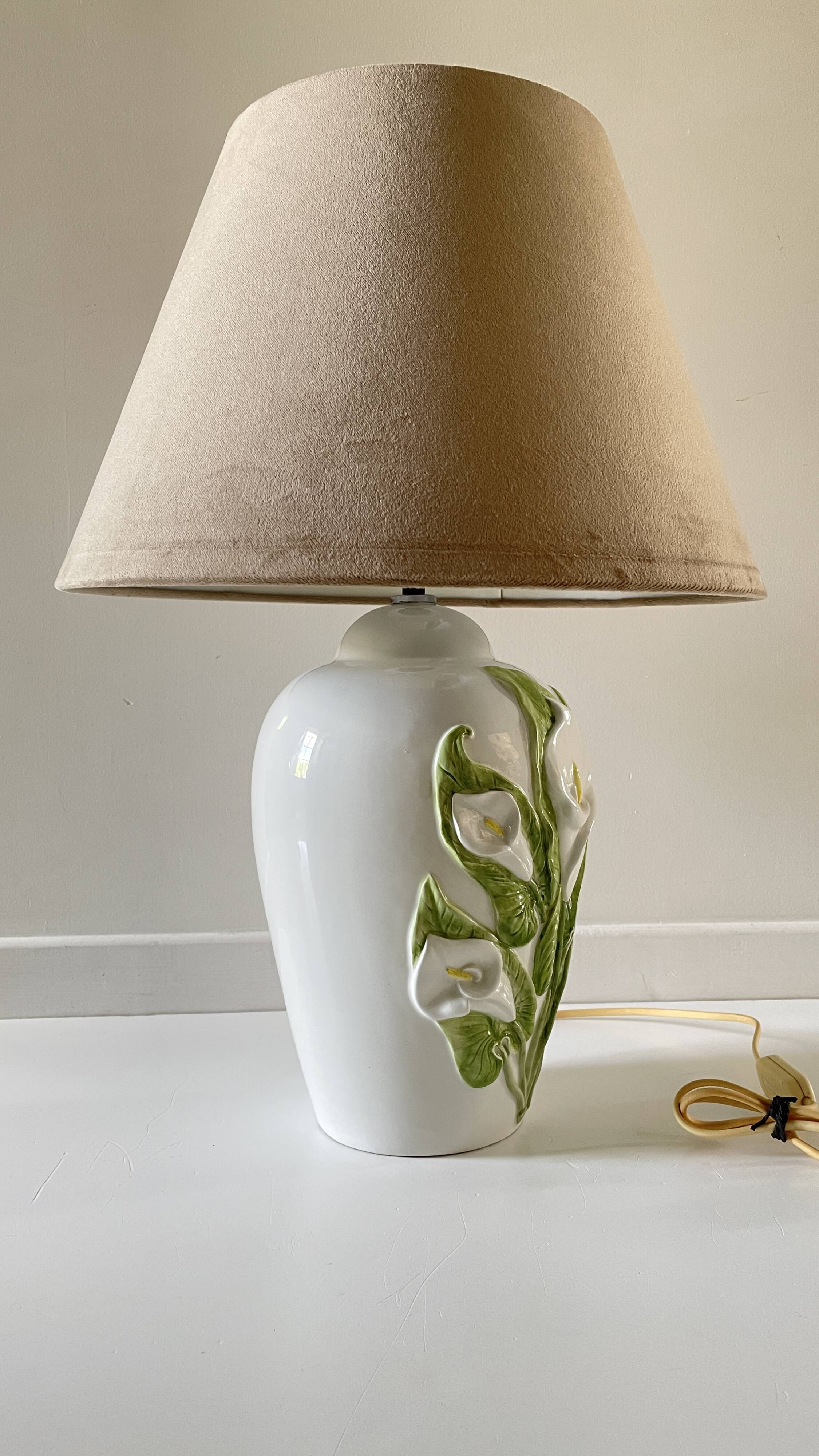 Italian ceramic lamp with arum flowers