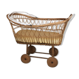Wicker cradle
