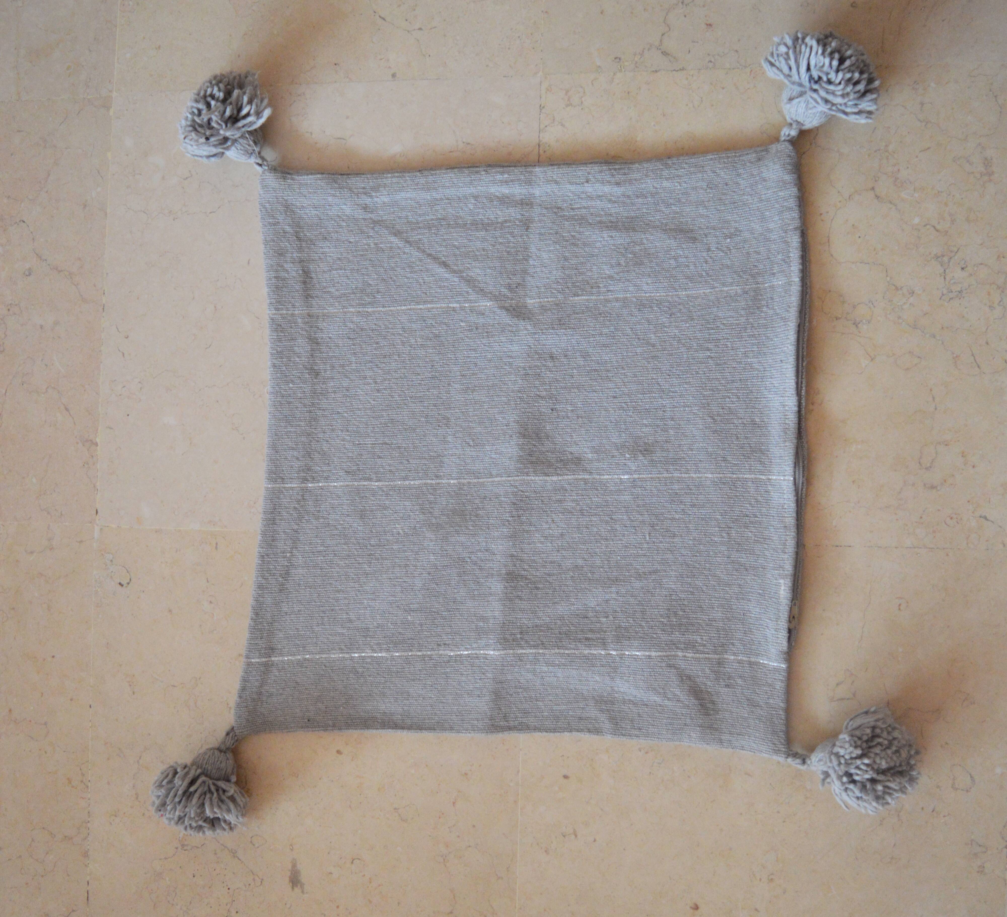 Moroccan pompon pillow grey 48x48cm