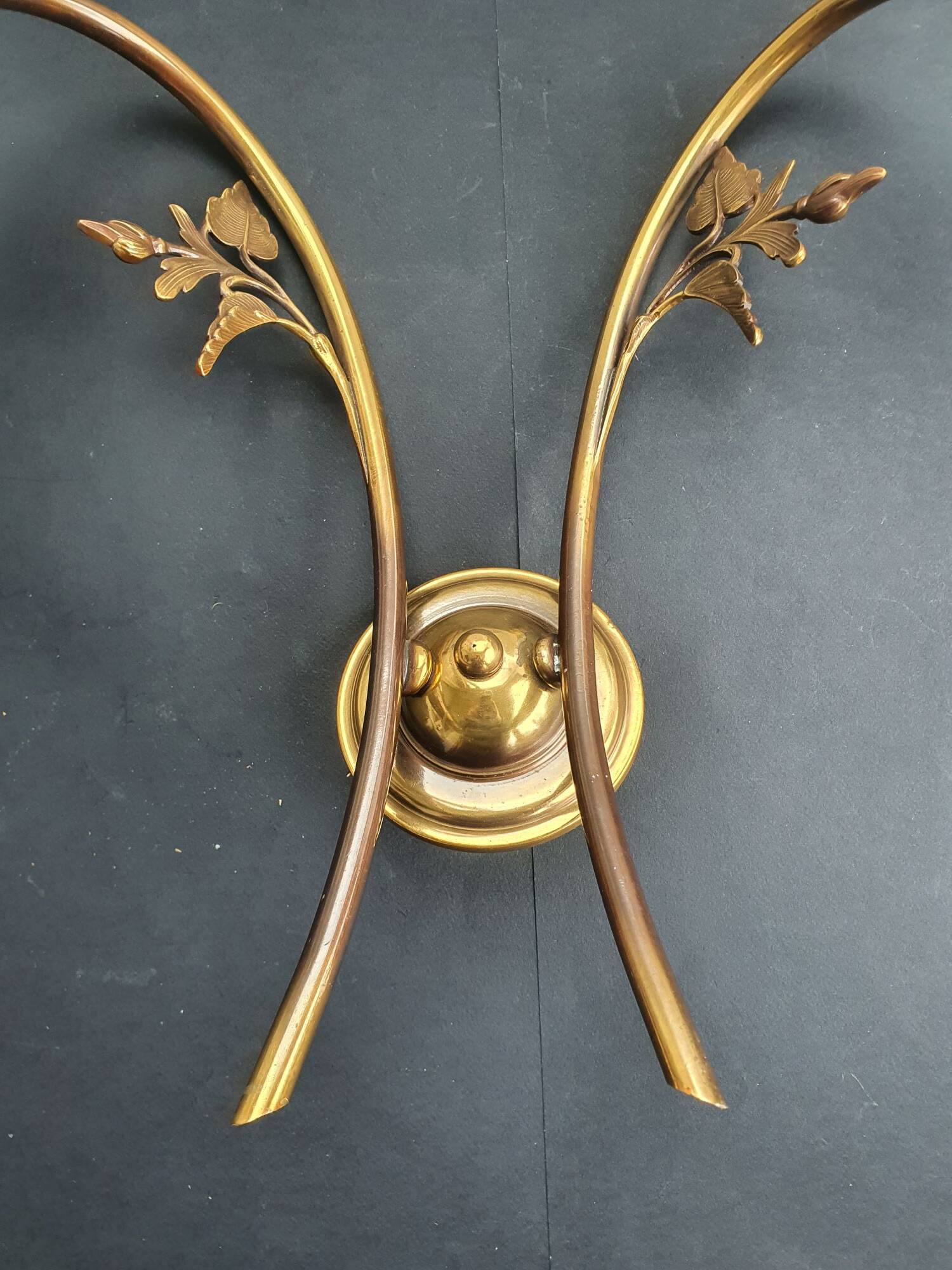 Paire d'appliques murales grandes doubles Art-Déco tulipes vintage France