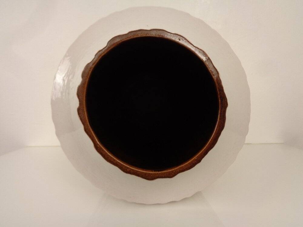 Large White 211-55 Ceramic Vase from Carstens Tönnieshof, 1970s