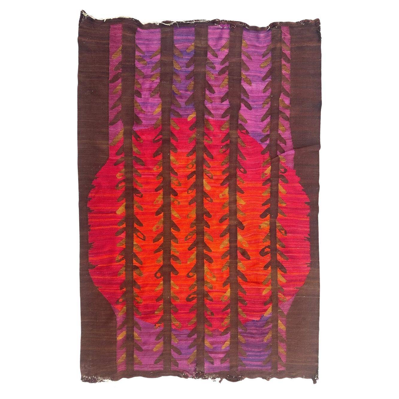 Vintage scandinavian rug from the 70s, hand-woven