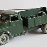 Camion militaire métal