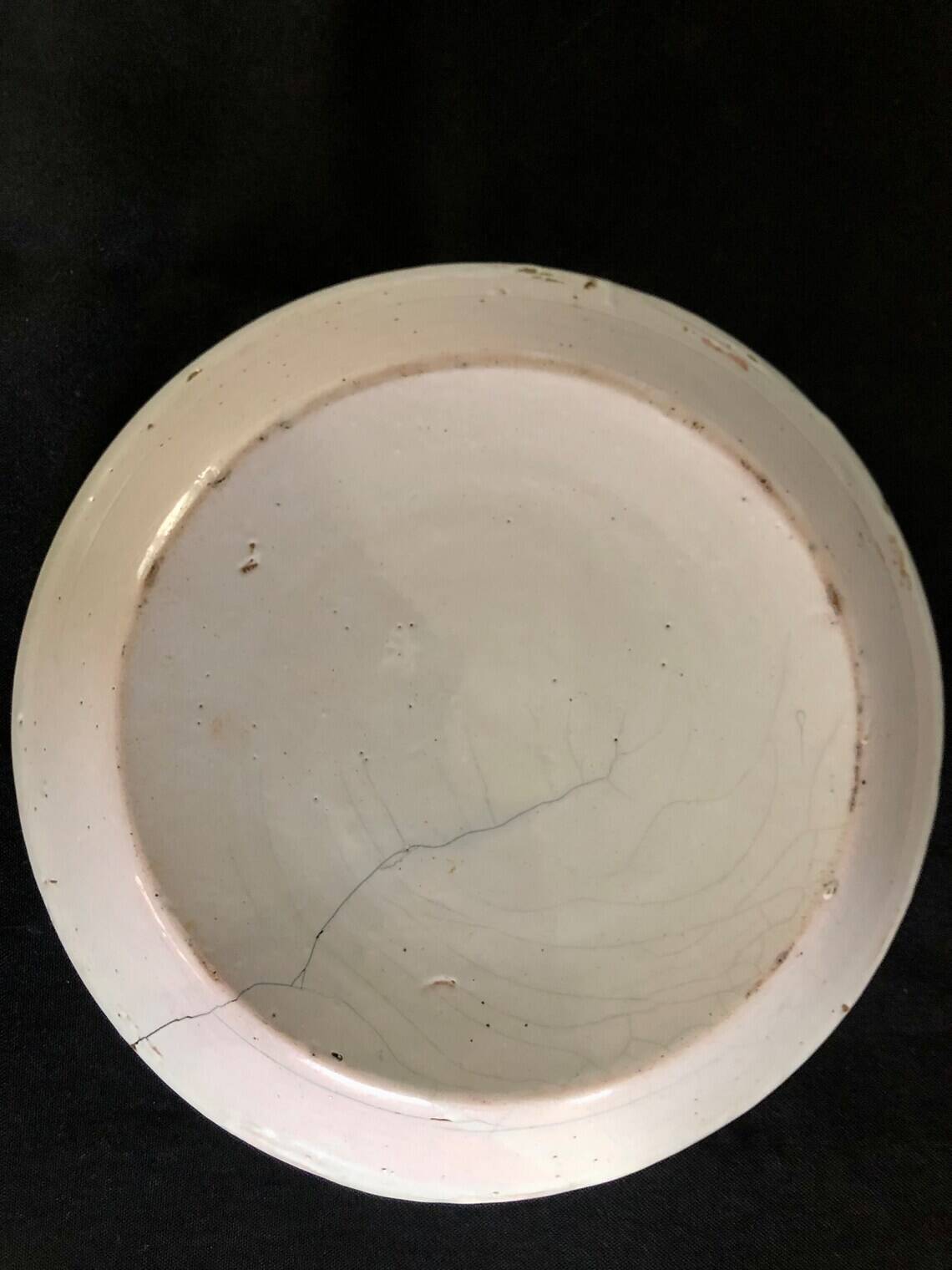 18th century polychrome earthenware plate