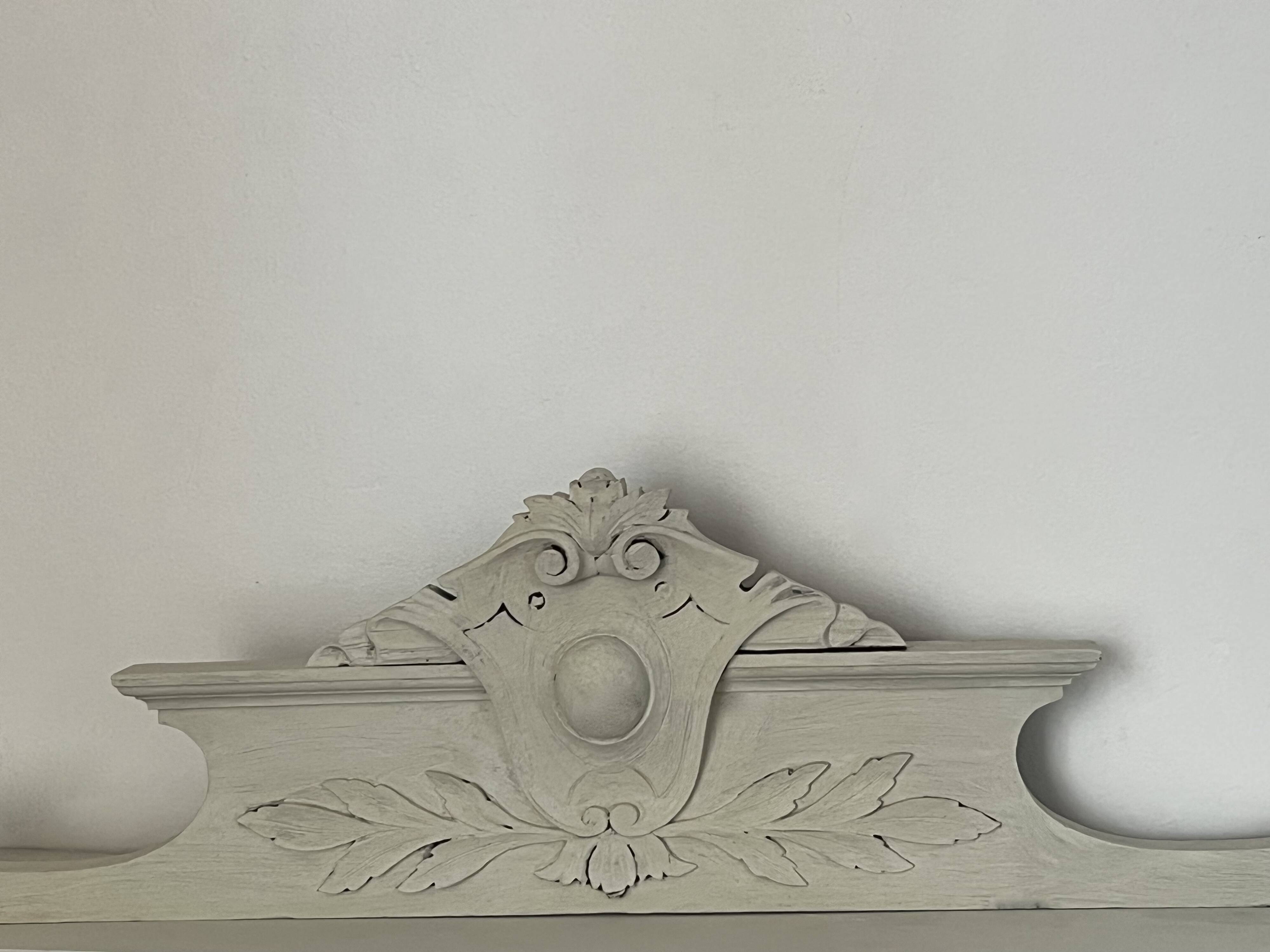 Carved wooden frieze, decoration