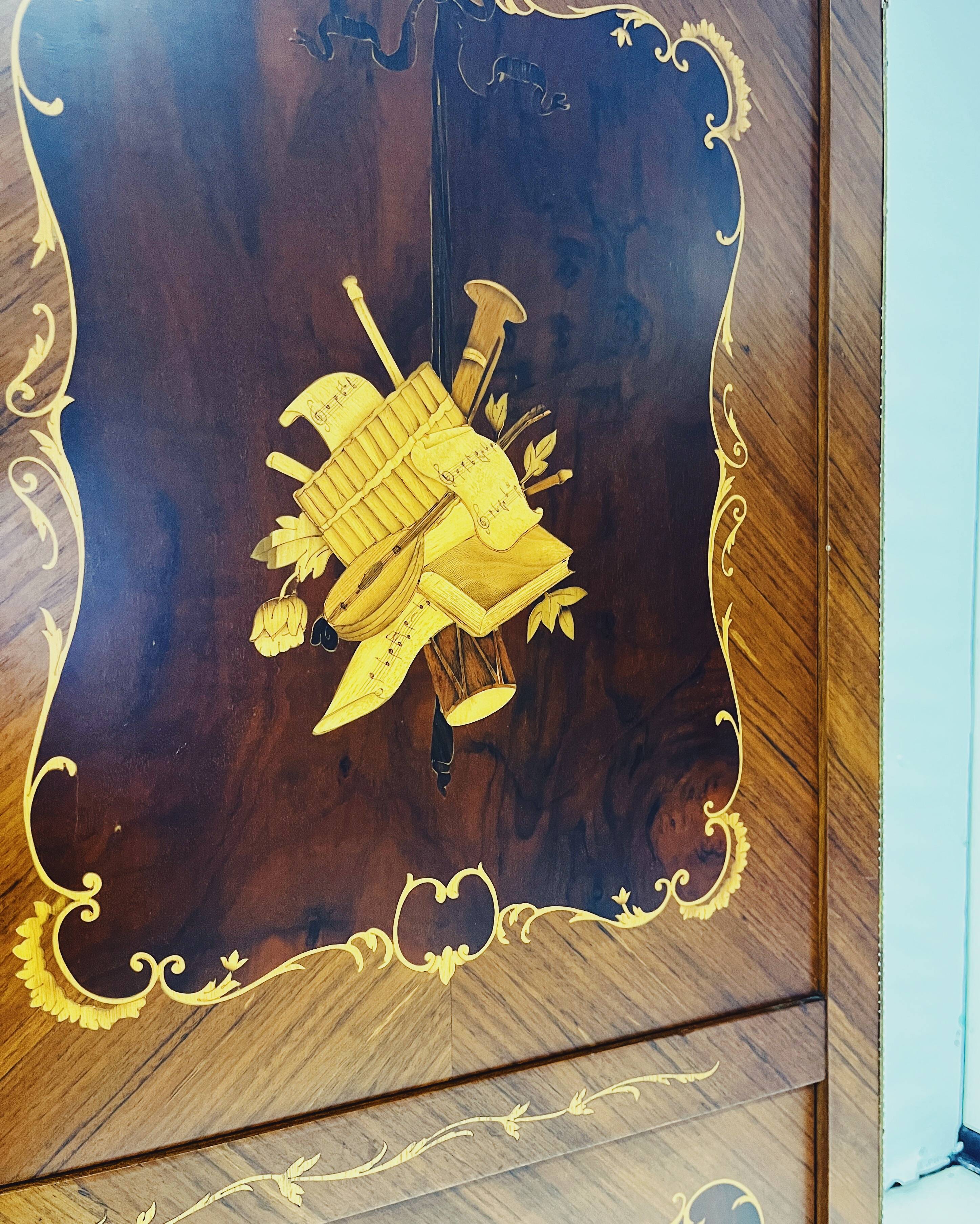 Meuble TV classique