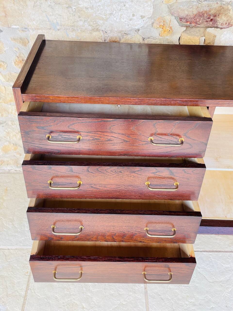 Large vintage chest of drawers with four drawers and one door in oak, circa 1960s