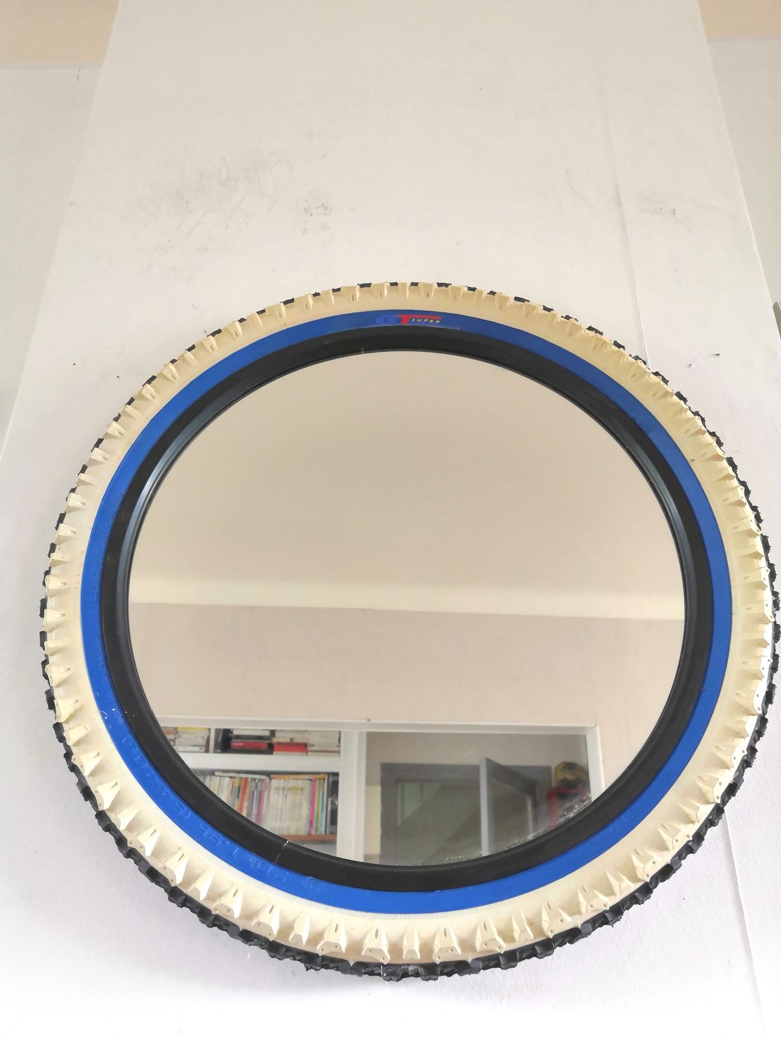 Tire mirror Ikéa Vintage model Volda