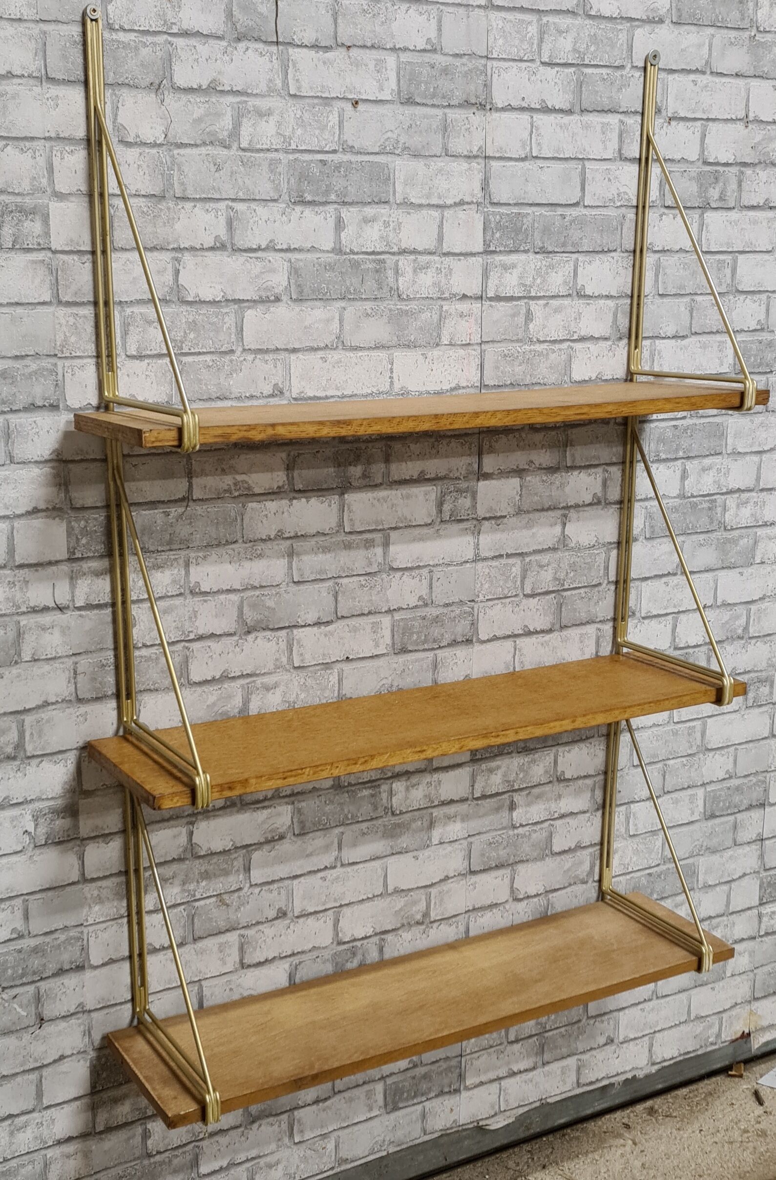 Metal floor and clear oak, solid 114x22x80