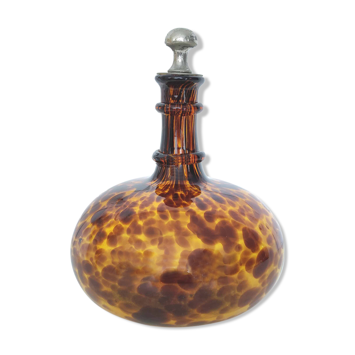 Blown scale glass decanter