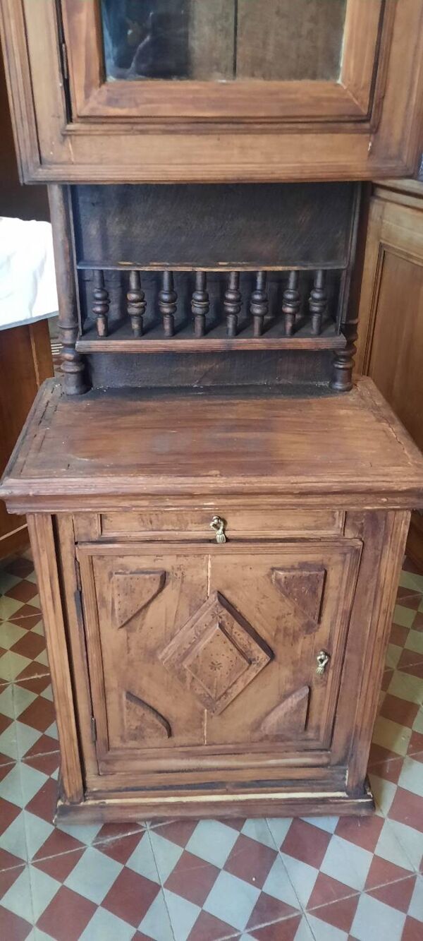 Buffet de style Henri II