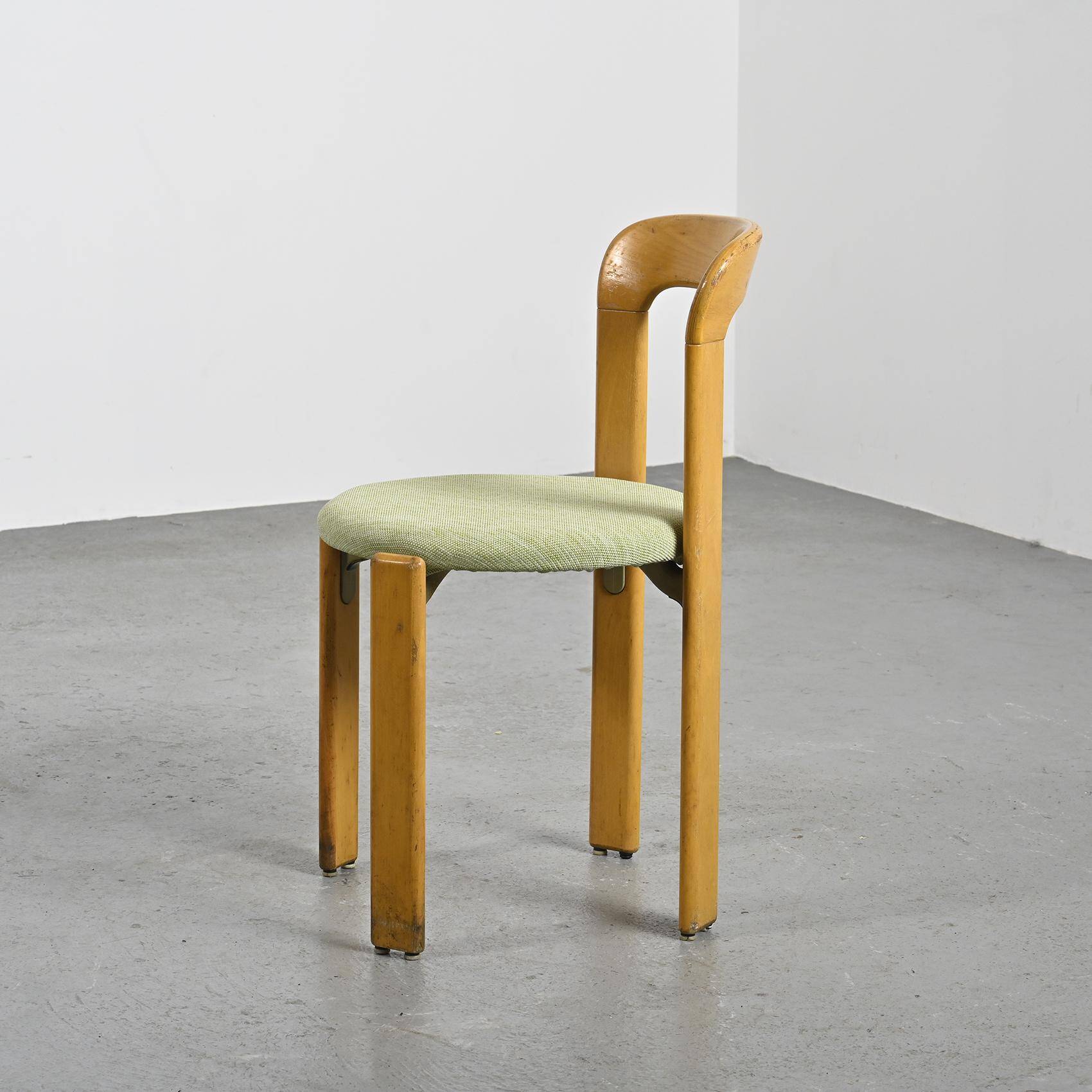 Suite de quatre chaises par Bruno Rey, 1971