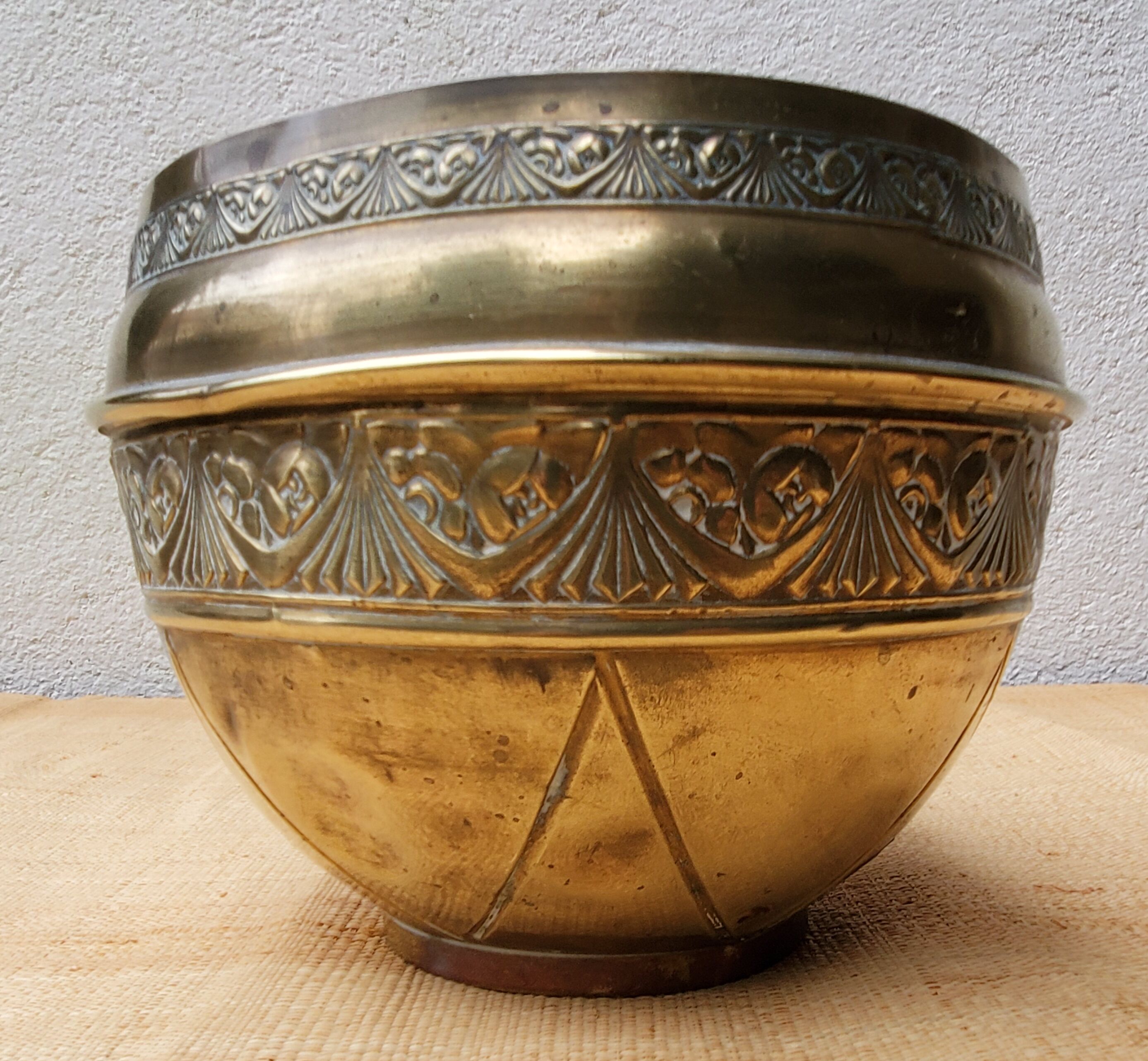 Brass pot cover