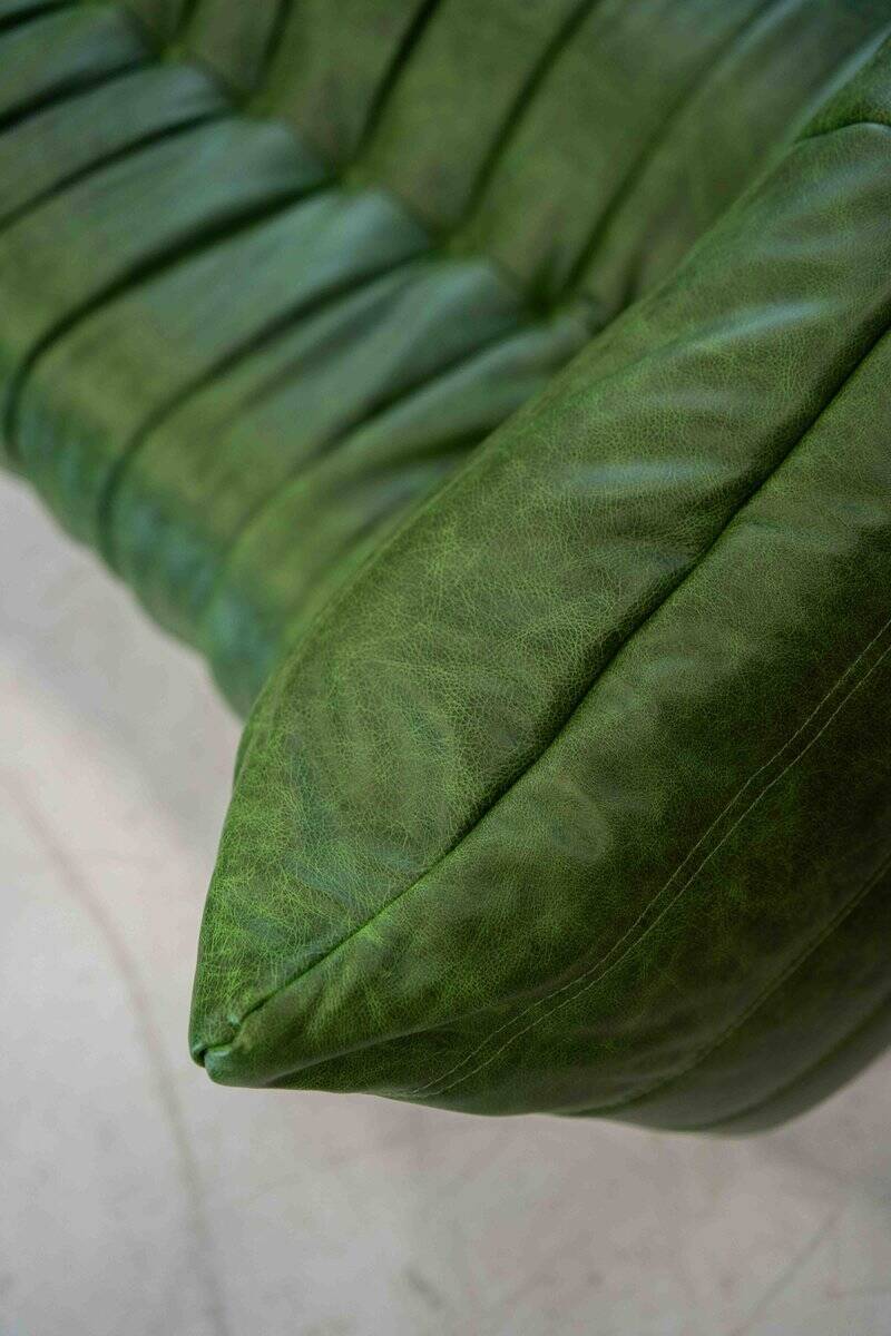Togo chaise lounge in green leather attributed to Michel Ducaroy for Ligne Roset, 1974