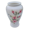 Grand vase en porcelaine blanche