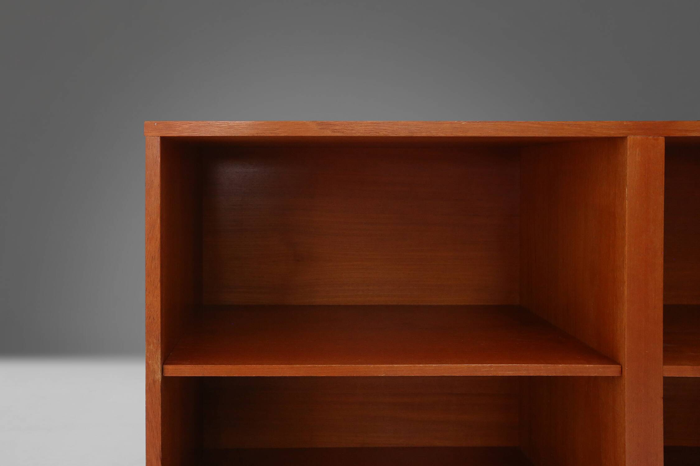 Mid-century cabinet 1960