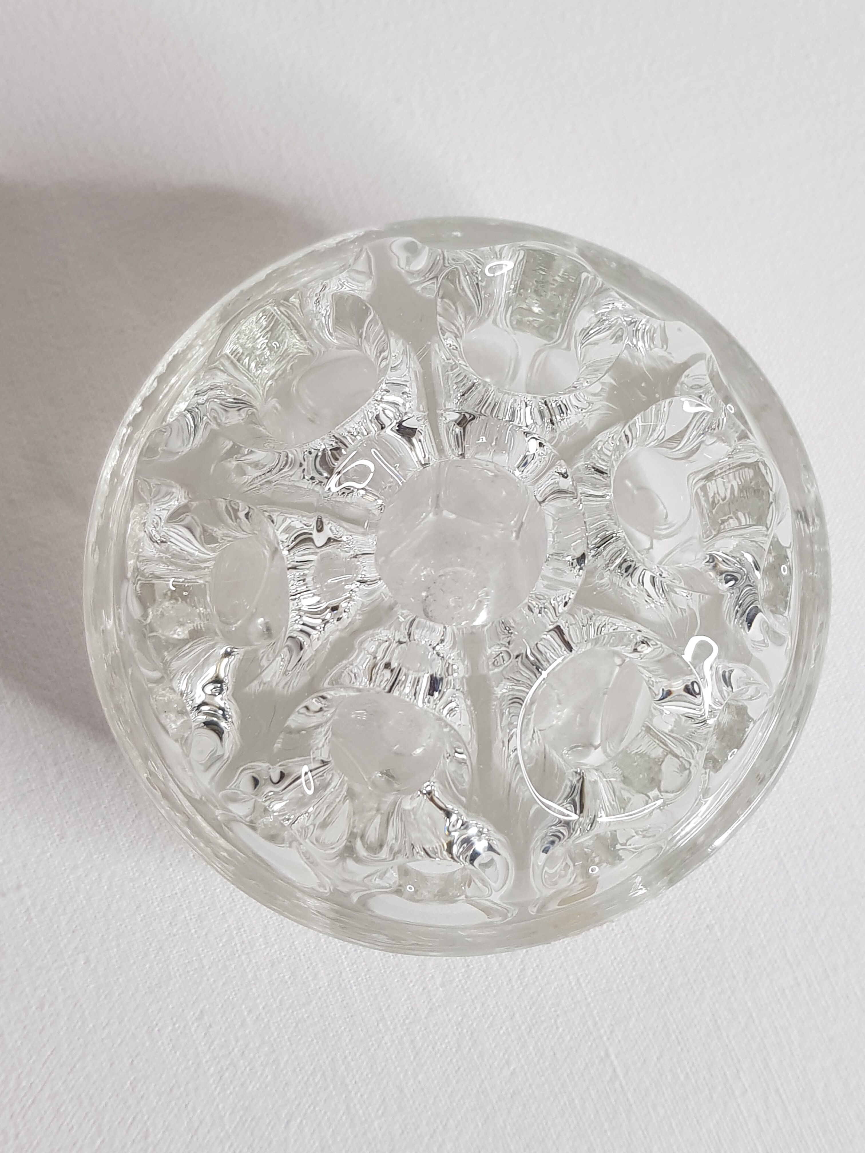 Pique flowers from the Glassworks of Reims