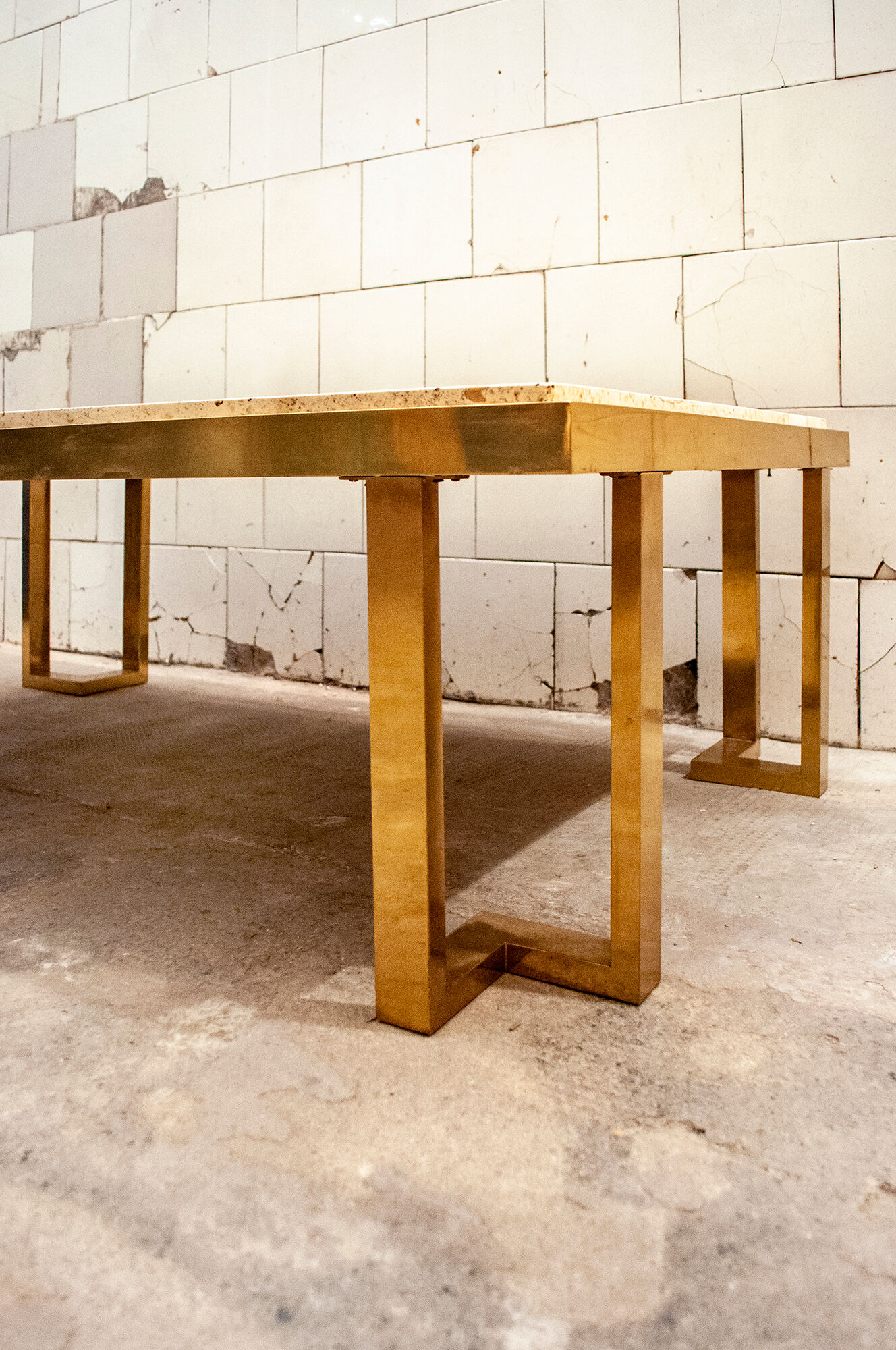 Brass coffee table and Travertine Italia 1970s