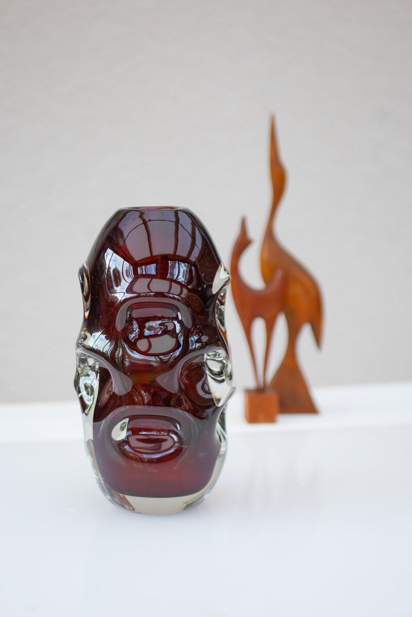 Mid-century modern handmade crystal vase in dark red by Börne Augustsson for Åseda