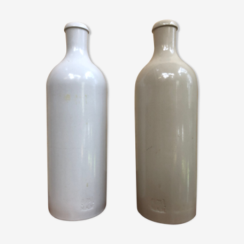 Pair old bottles stoneware enamel mkm 0,75l