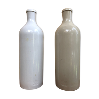 Pair old bottles stoneware enamel mkm 0,75l