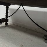 Monastery table with twisted legs in solid walnut, 19th century.