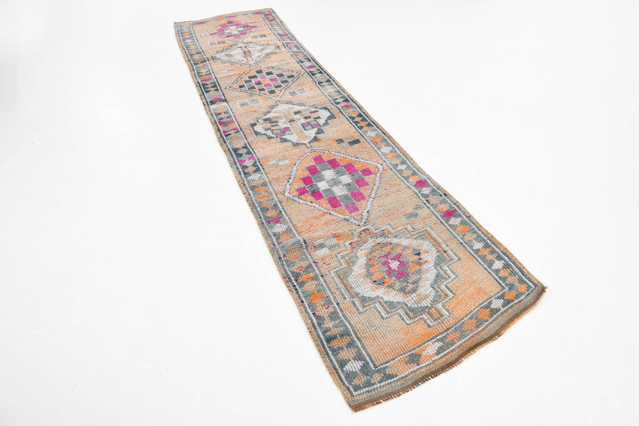 Fuchsia Vintage Oushak Runner Rug, Turkish Wool Hallway Carpet, 86x341 Cm