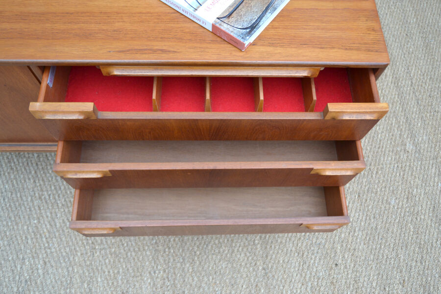 Enfilade par McIntosh portes coulissantes