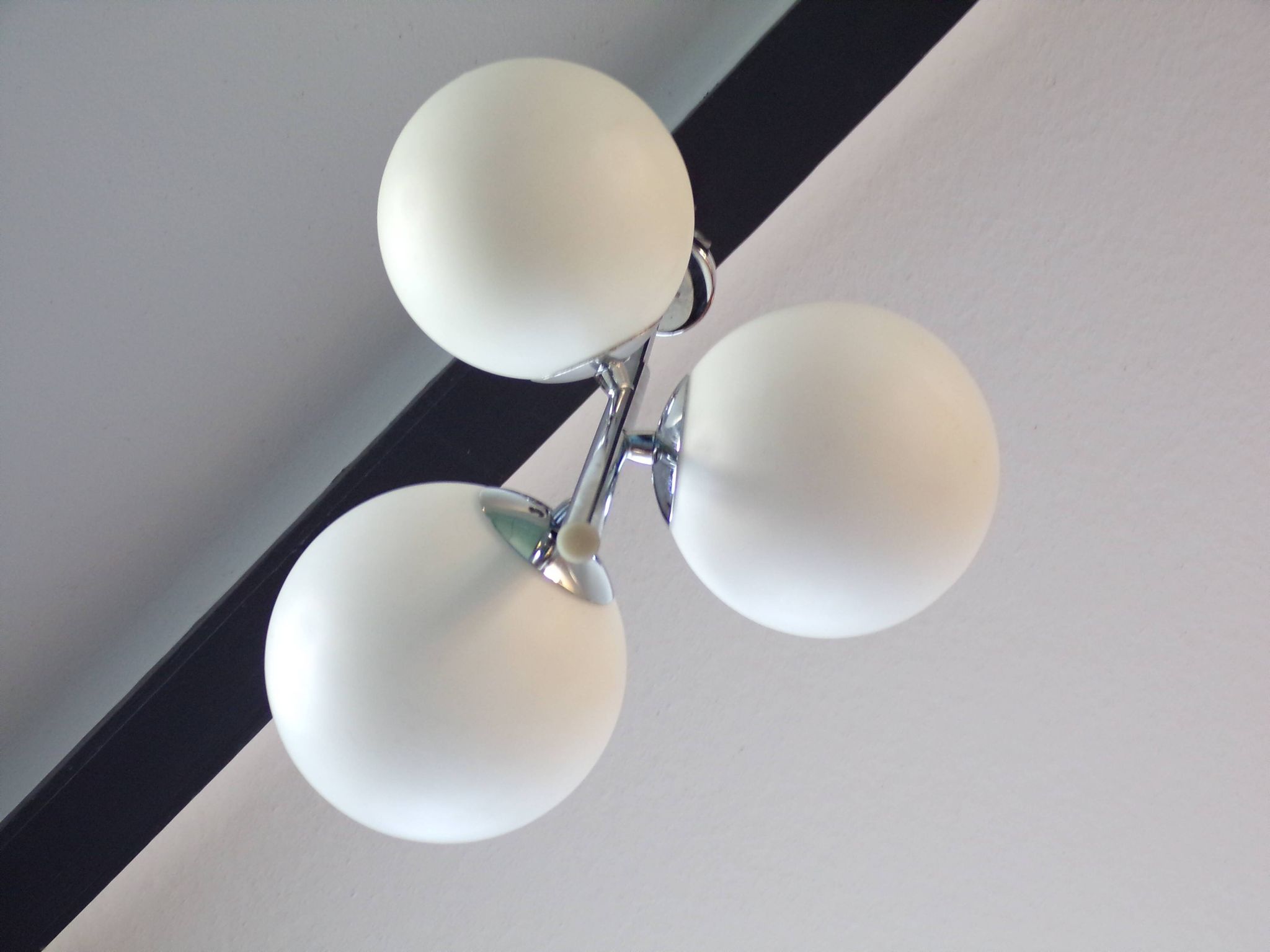 Italian 1970 3-light pendant light