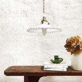 Opaline suspension
