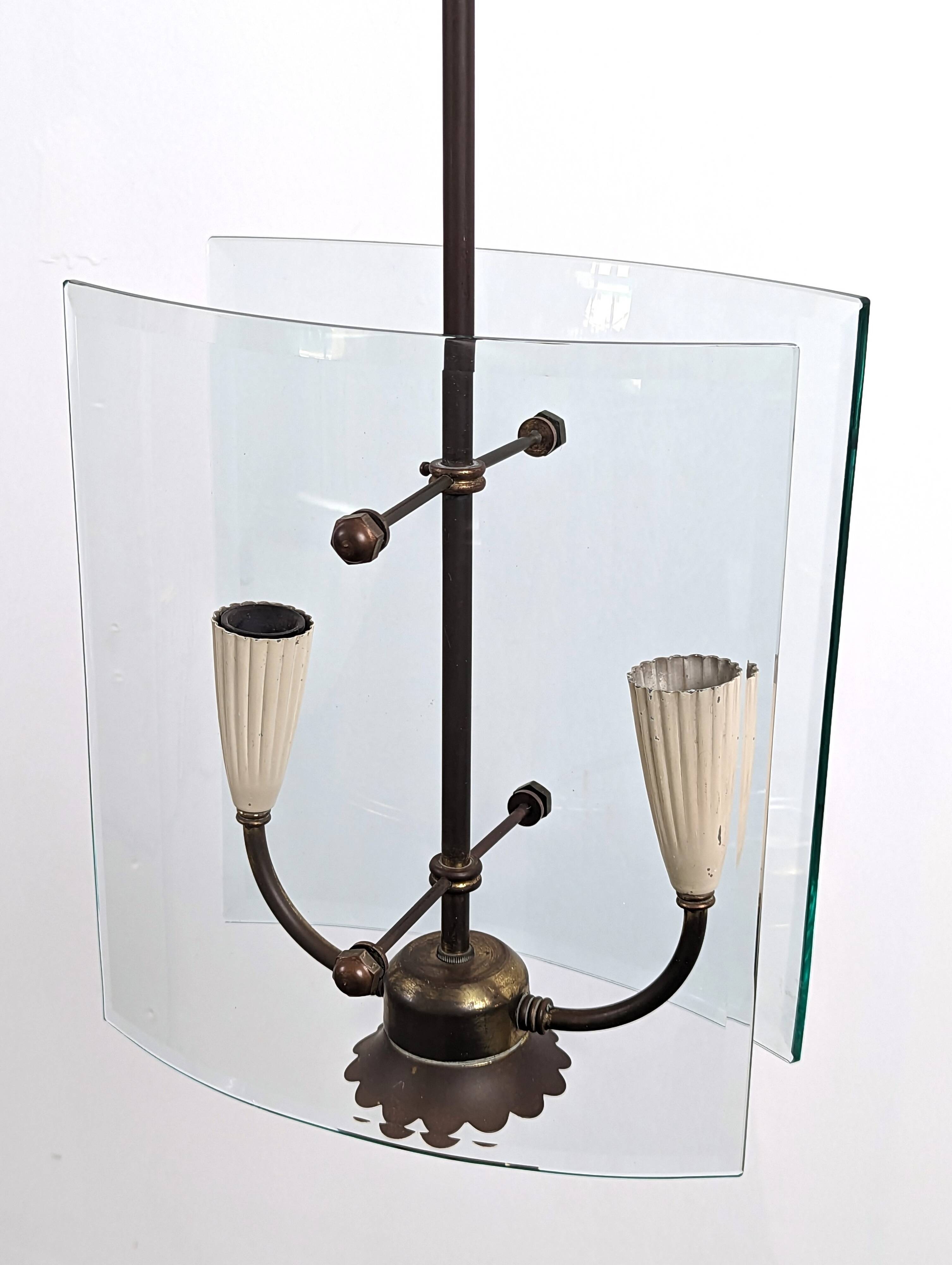 Pietro Chiesa for Fontana Arte Curved Glass and Brass Pendant Light 1940s