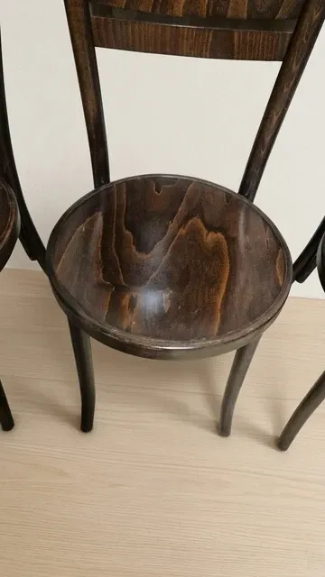Set of 4 TON wooden dining chairs, 20th century, Czechoslovak, 90 × 46 cm