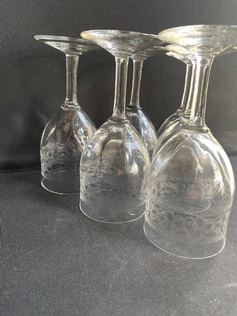 6 Large glasses 1/2 guilloché crystal – Art Nouveau