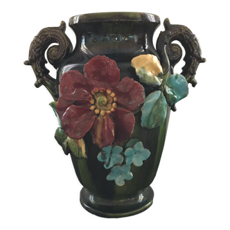 XL vase with floral decoration, slip