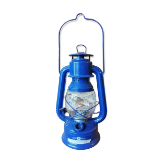 Storm lamp