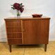 Buffet latéral en teck rétro des années 50, vers 1960, design danois, Scandinavie.