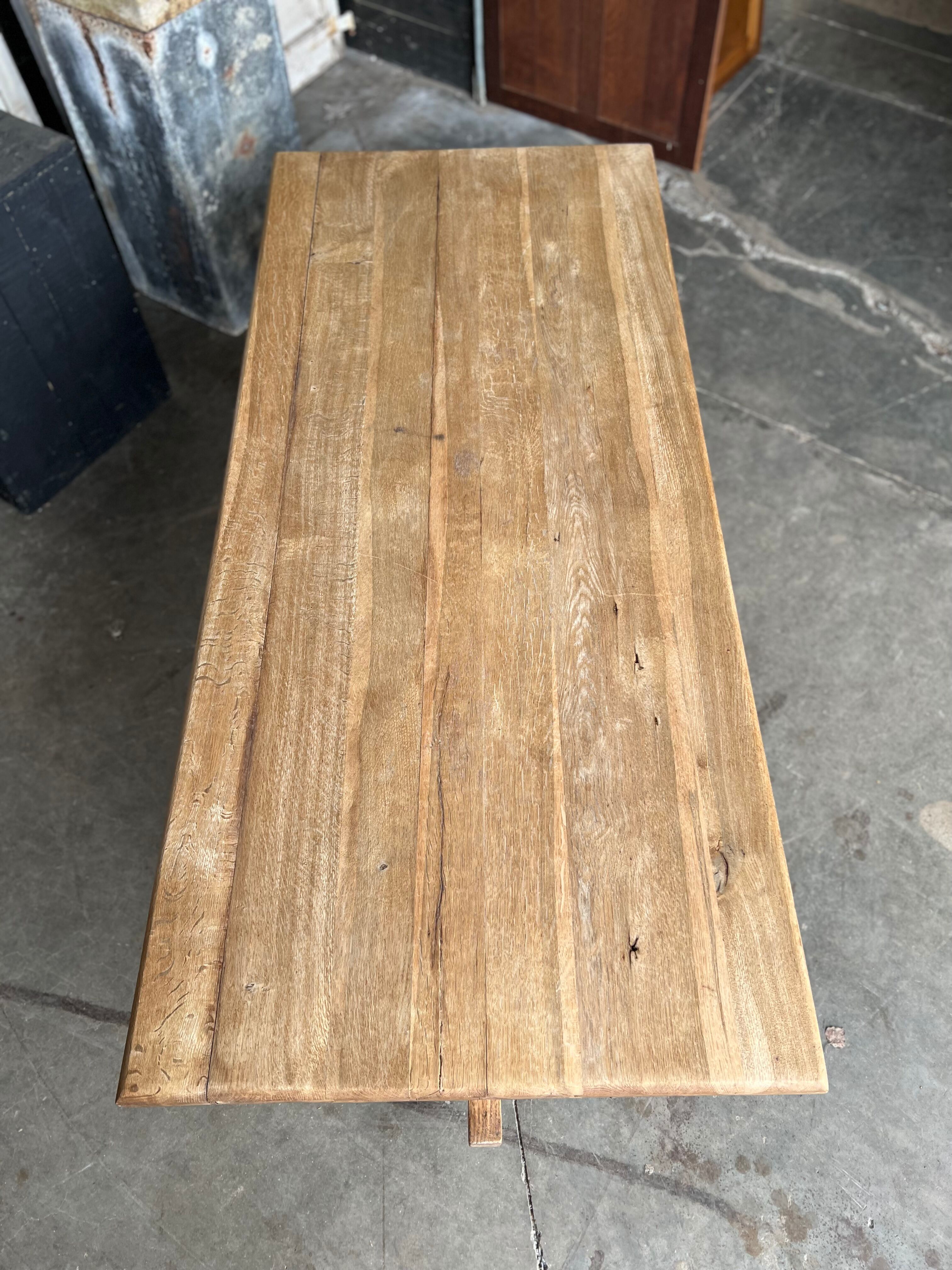Farmhouse table