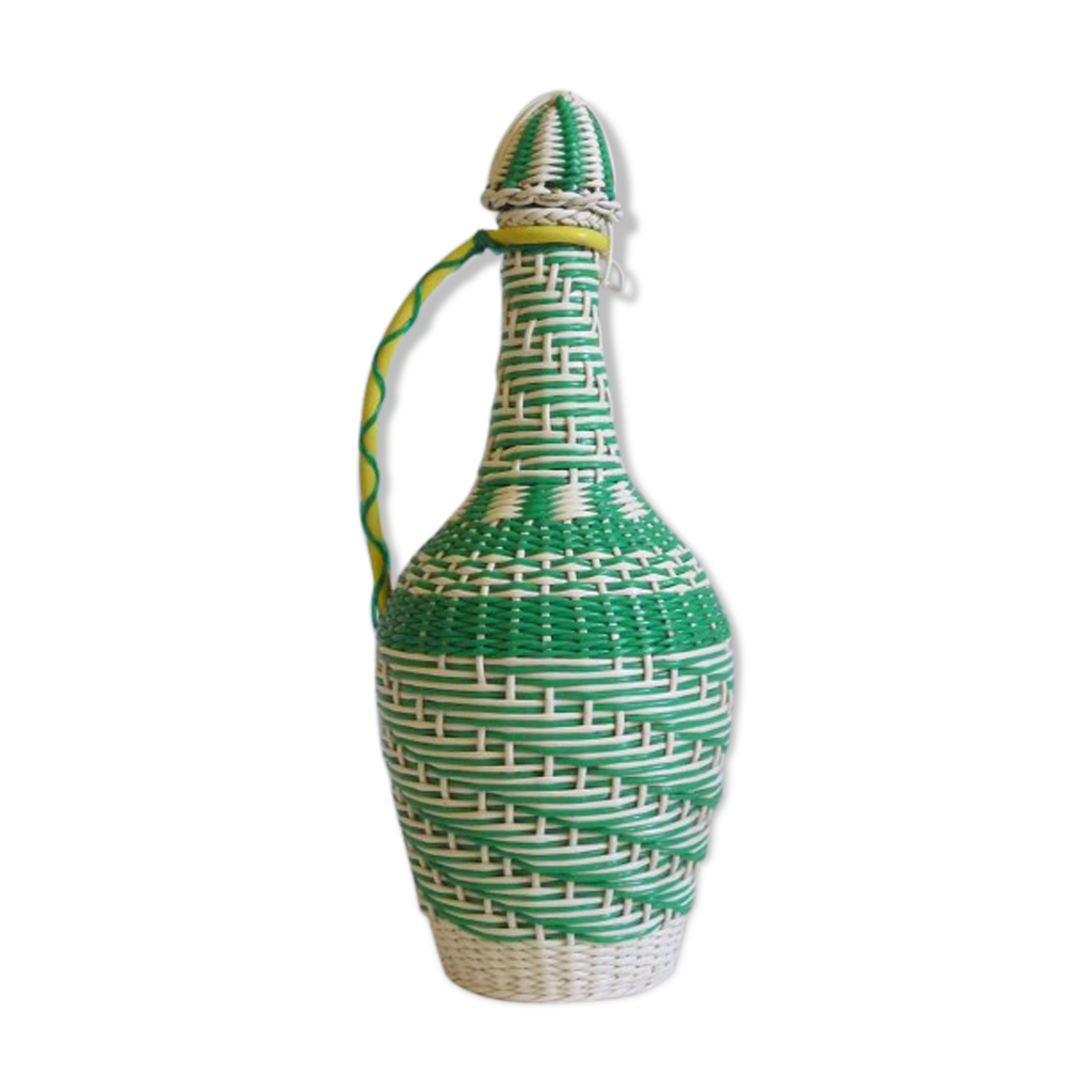 Green and white scoubidou bottle
