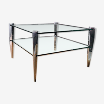 Two-tray glass coffee table