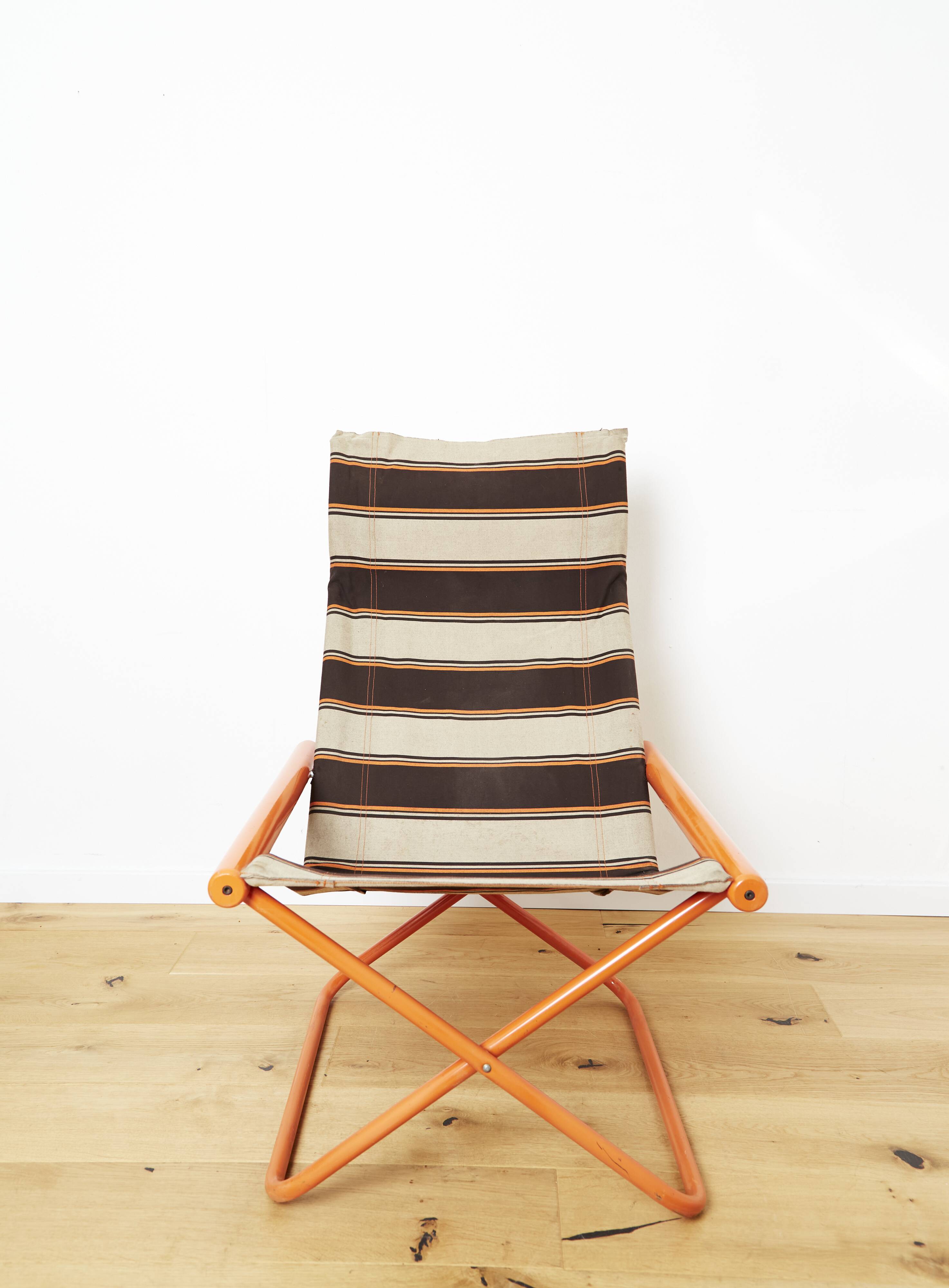 Nii Takeshi "NY chair X" folding chair for Linea Veam