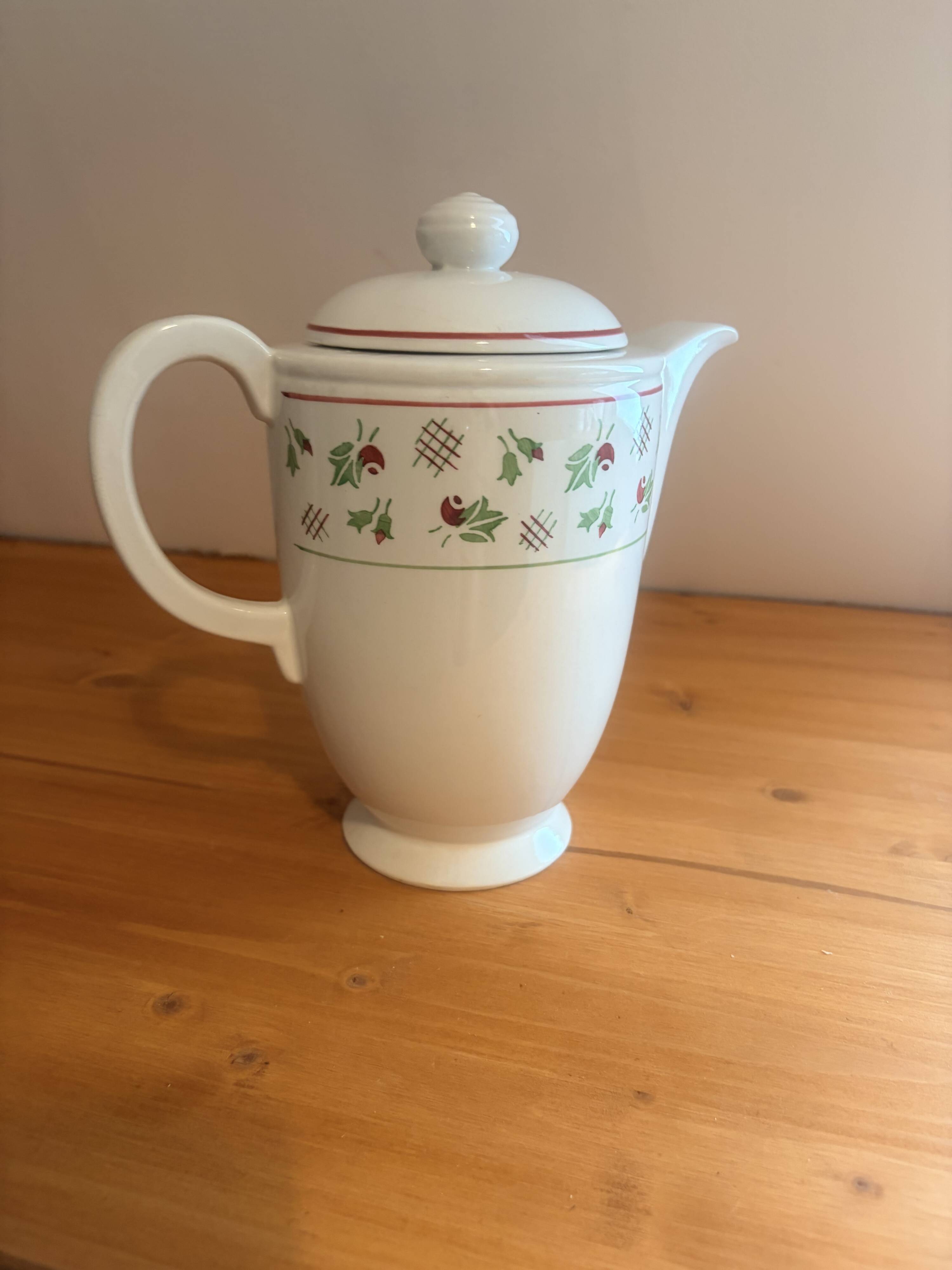 Vintage coffee maker 2107104
