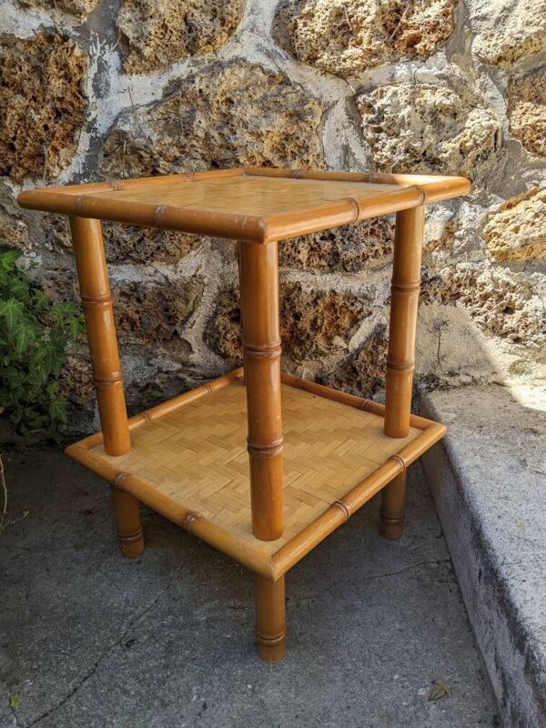 Table de chevet vintage bois effet bambou tressage artisanal japan style