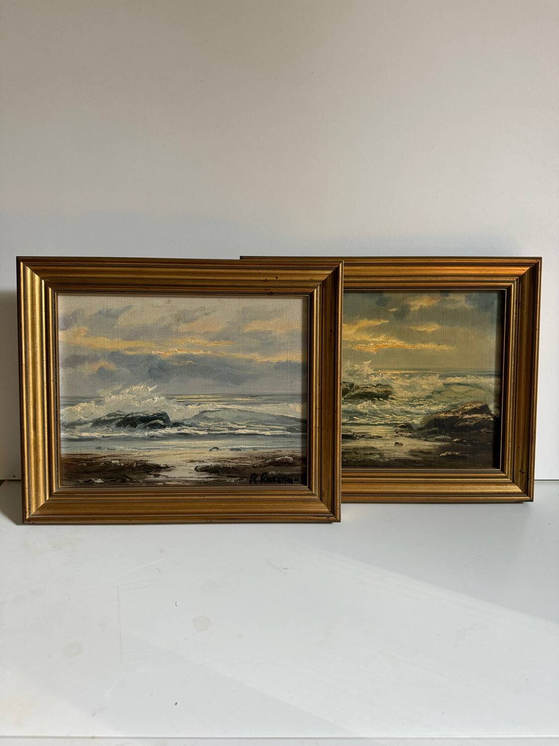 Oil painting on canvas Marine gold frame