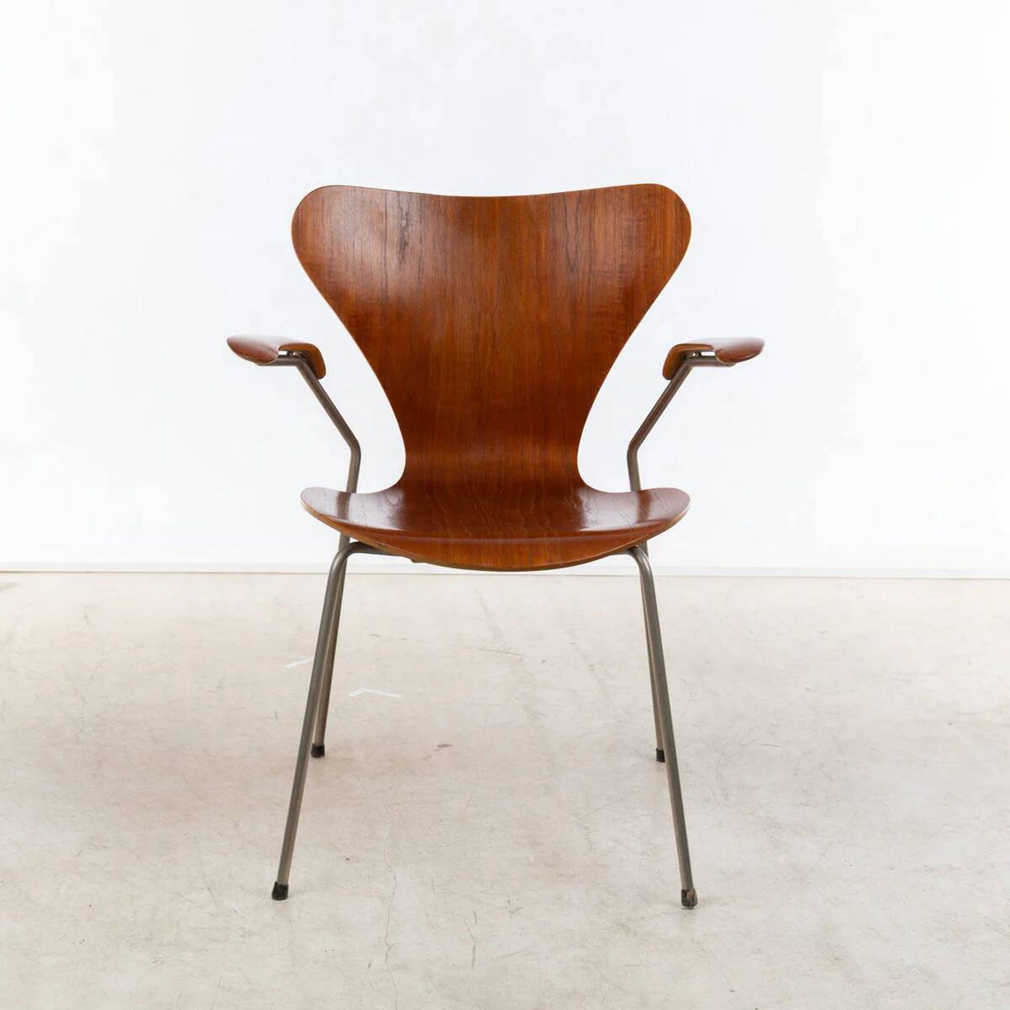 1950s Mid-Century Arne Jacobsen Armchair Teak, by Fritz Hansen, Set of 3