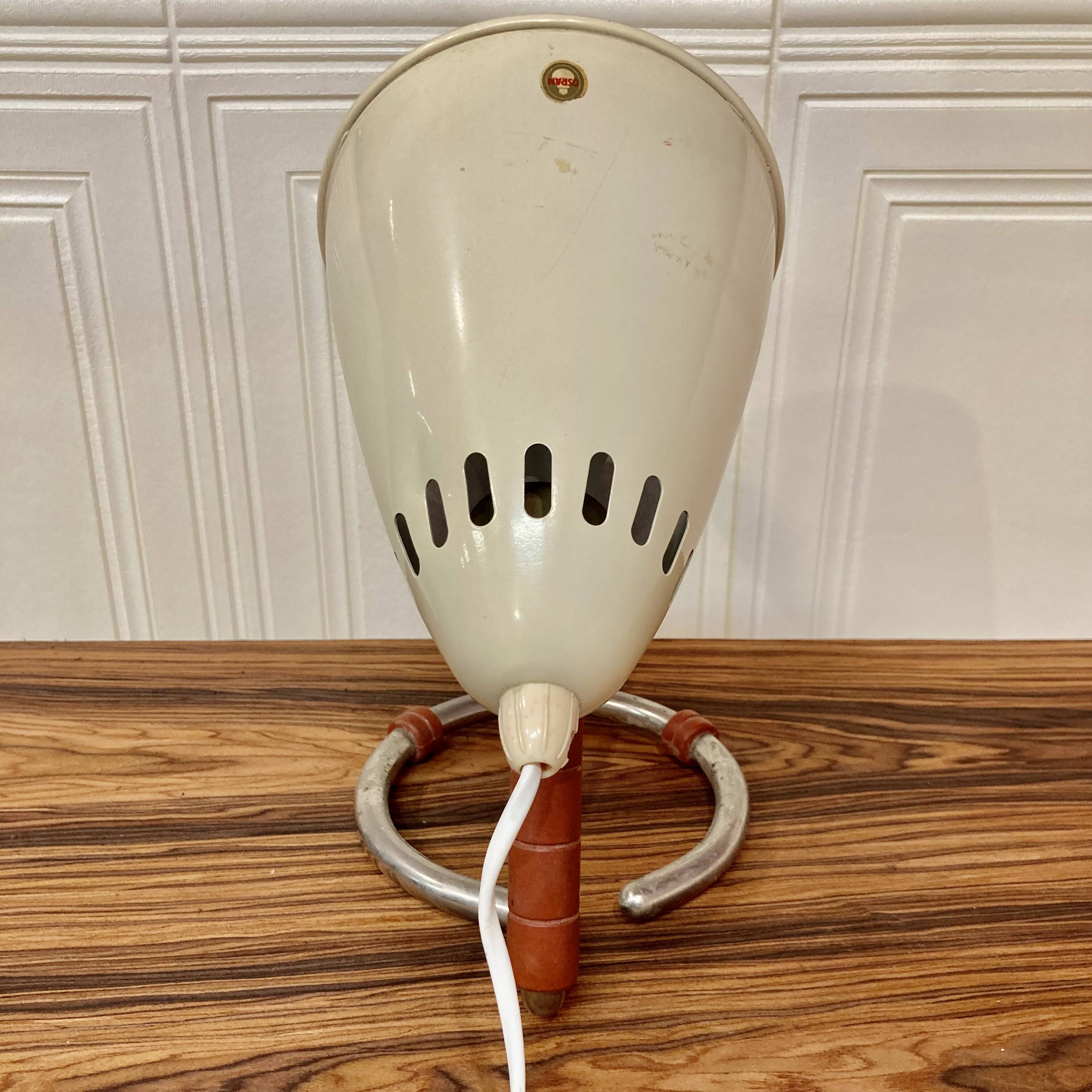 Paire de grandes lampes métal osram 1950.